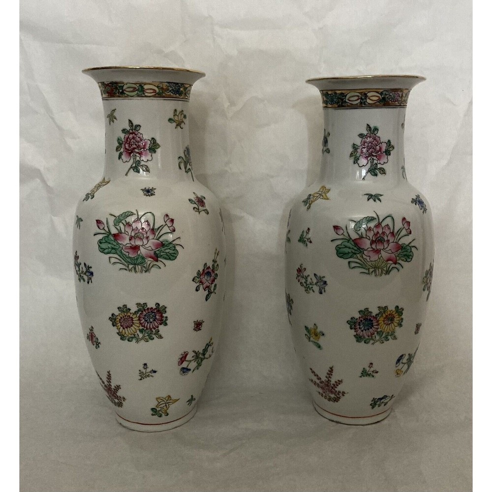 Pair of Vintage Y.T. Porcelain Vases Hand Painted Decorated in Hong Kong Flowers
